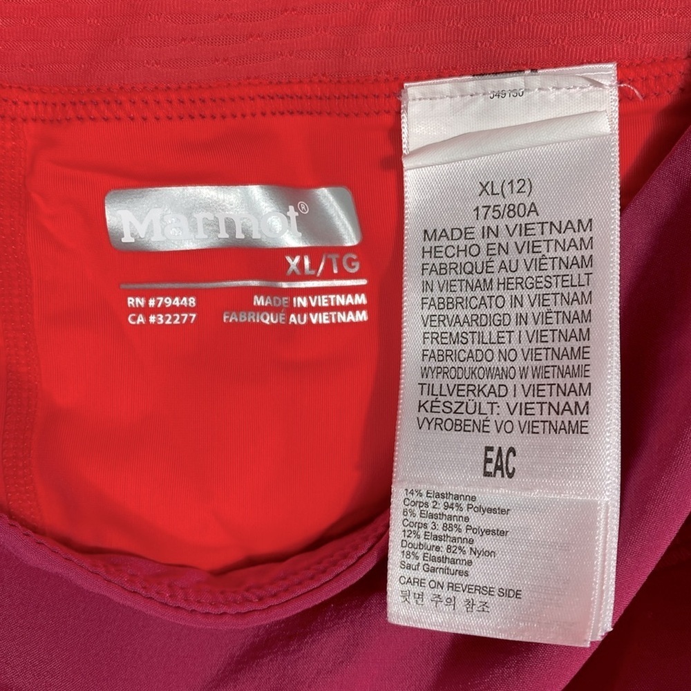 Marmot Women's Running Shorts - Wine color w/fluorescent spandex shorts XL - Picture 10 of 11